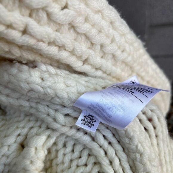 Vince Hand Knit Twisted Cable Cardigan Cashmere/Wool NWT One size RARE - Picture 9 of 13